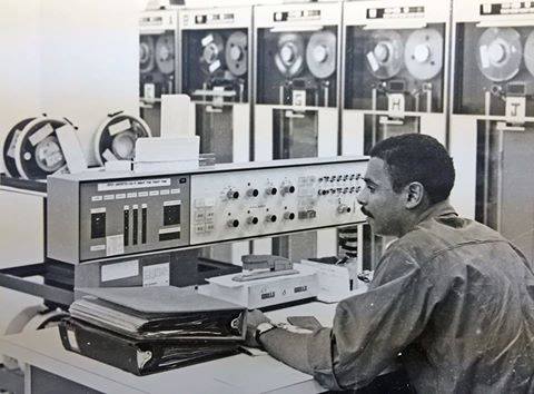 Honvietbiz - Dàn máy tính IBM hiện đại ở Sài Gòn xưa