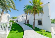 Giới thiệu về Le Bleu Bed and Breakfast (B&B)
